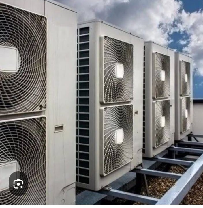 Area de Condesadora Horizontal Daikin .jpg